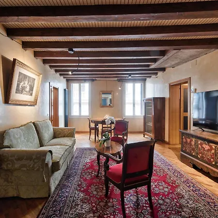 Il Palazzo Della Basilica * ויצ'נצה