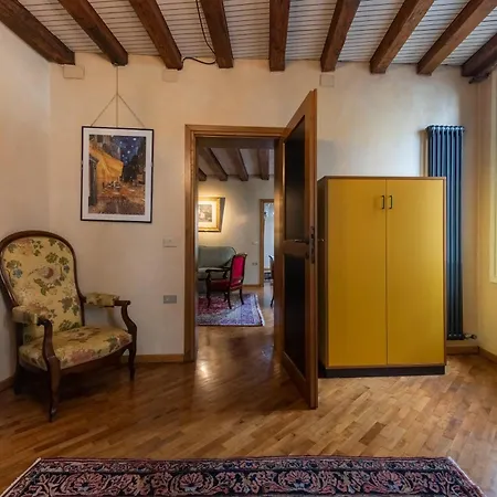 Il Palazzo Della Basilica דירה *