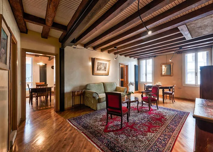 Il Palazzo Della Basilica