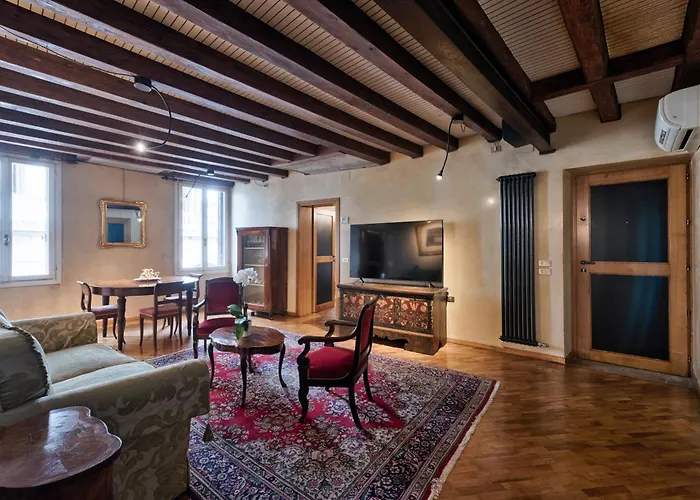 Lägenhet Il Palazzo Della Basilica